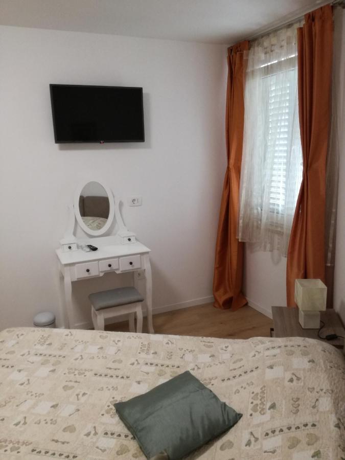 Apartma Center Sea *