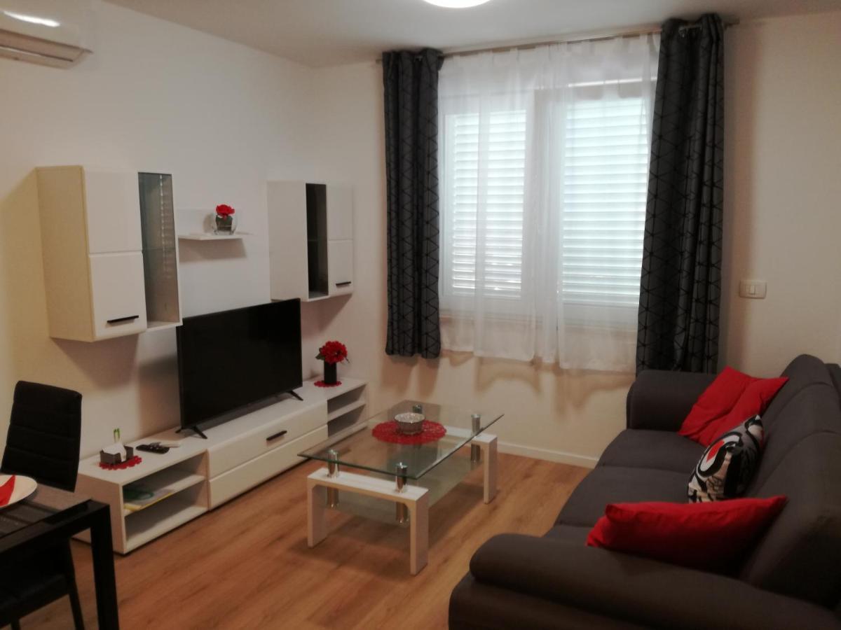 Apartment Center Sea Porec