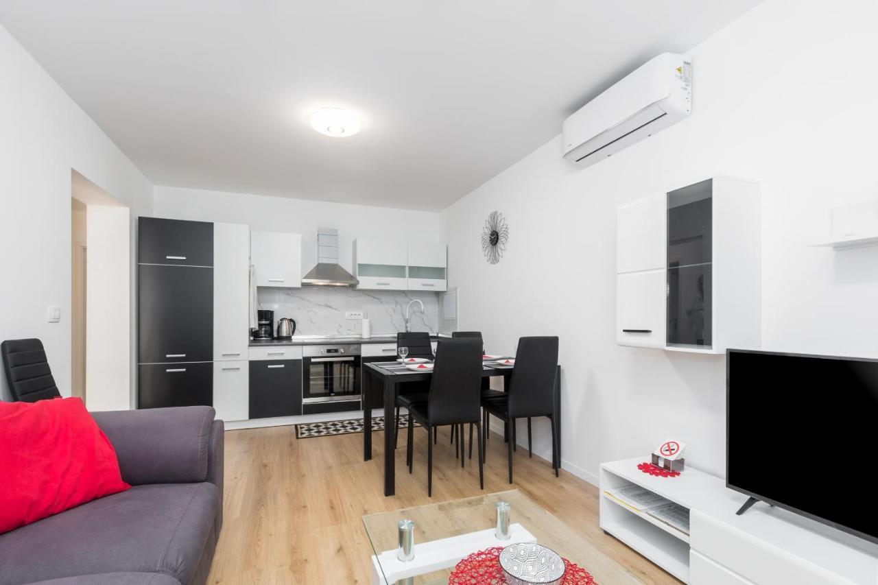 Center Sea Apartment Porec